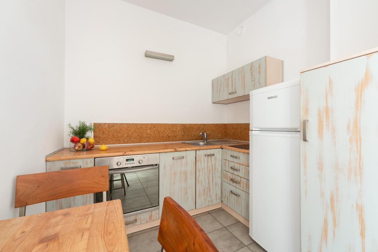 Superapart Wilanowska Apt 20 "Pet-Friendly 1Br Home With Patio Warsaw Ngoại thất bức ảnh