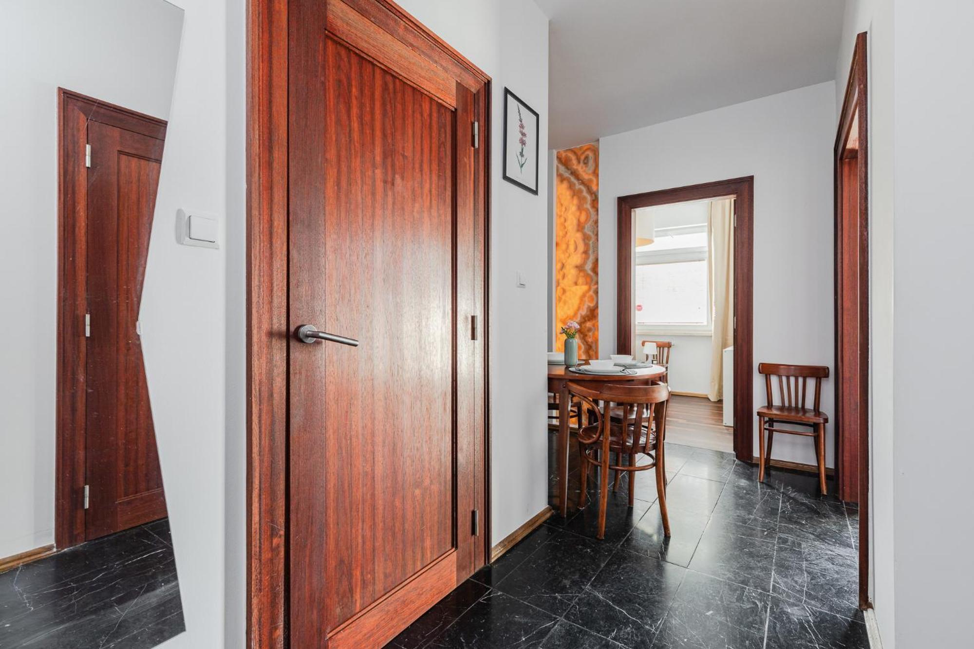 Superapart Wilanowska Apt 20 "Pet-Friendly 1Br Home With Patio Warsaw Ngoại thất bức ảnh
