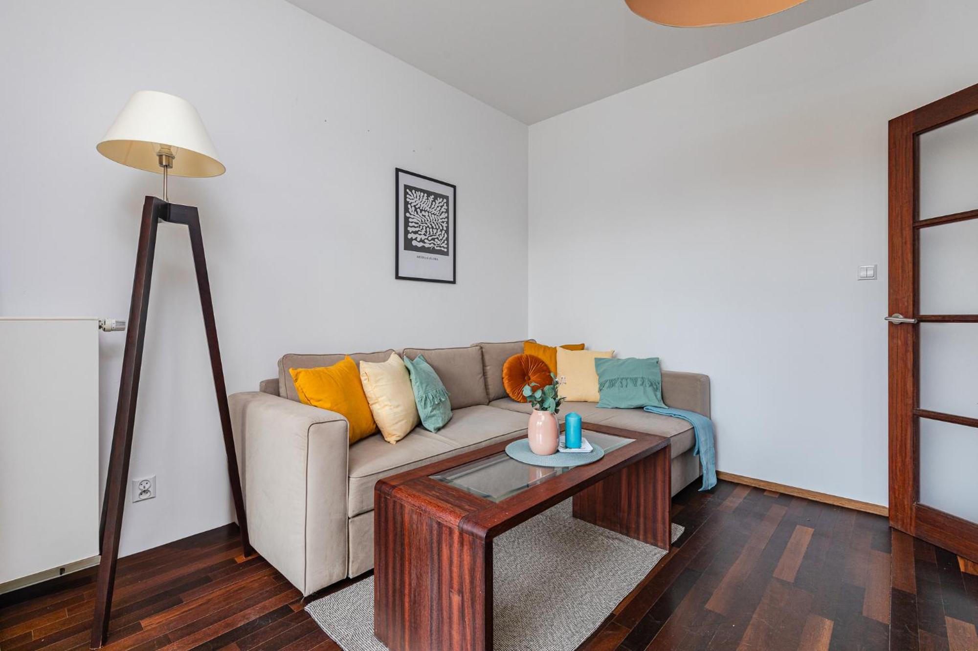 Superapart Wilanowska Apt 20 "Pet-Friendly 1Br Home With Patio Warsaw Ngoại thất bức ảnh